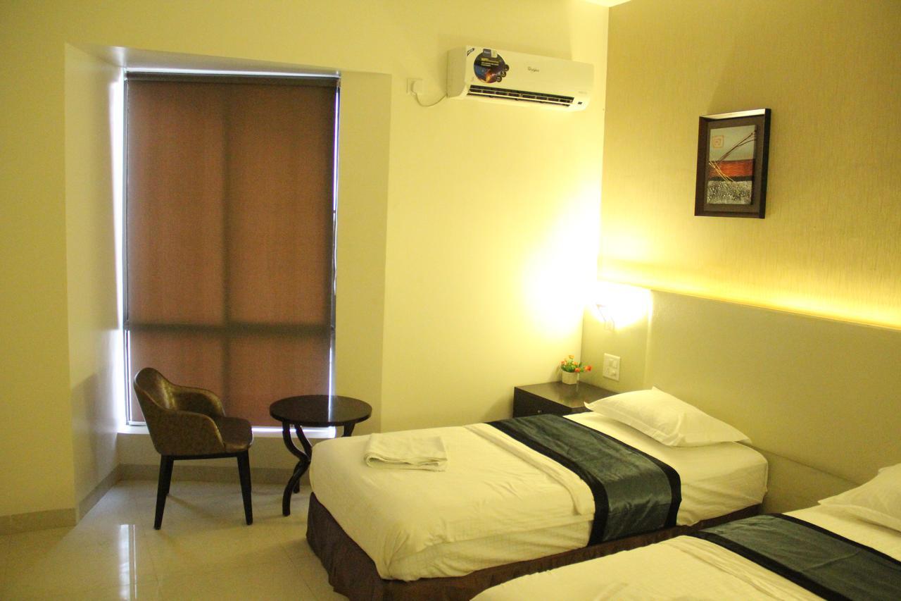 Hotel Patiala House Ahmednagar Zewnętrze zdjęcie